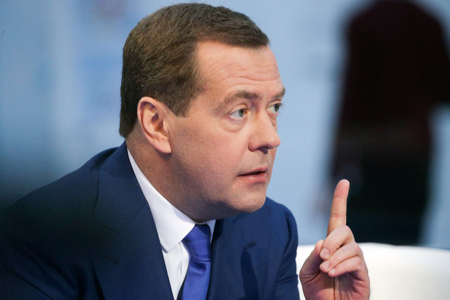 Медведев о том, как надо отвечать полякам на решение переименовать Калининград. Только ответим ли?