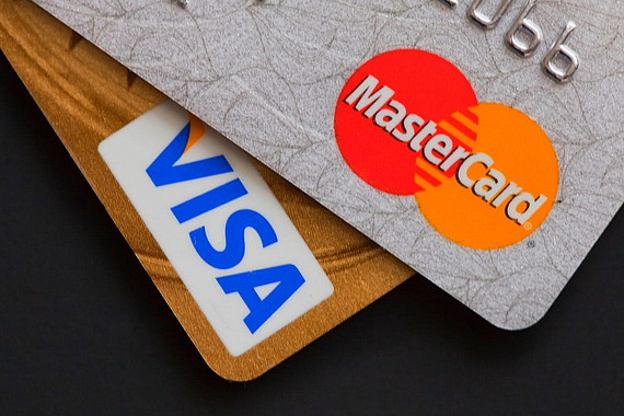 Visa и Mastercard приостанавливают работу в РФ