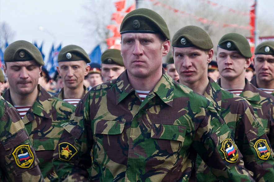 Отношение россиян к службе в армии, военным и к 23 февраля
