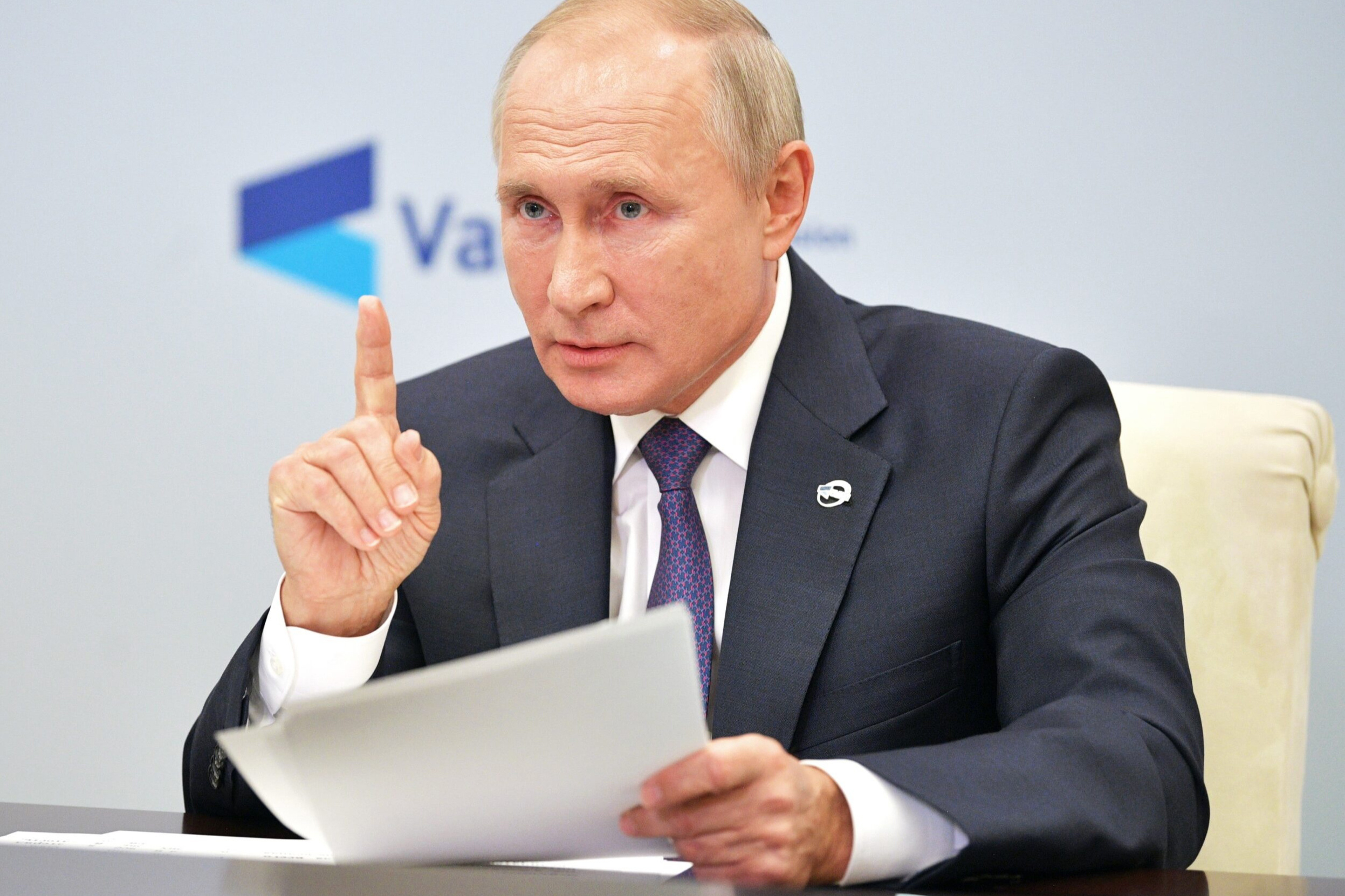 Владимир Путин о том, что, кто к нам с зубами придет...