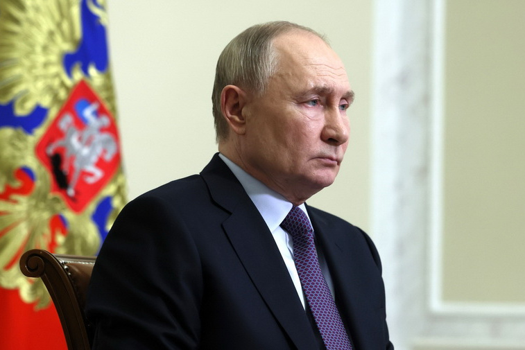 Президент принял решение о дополнительной выплате жителям Курской области