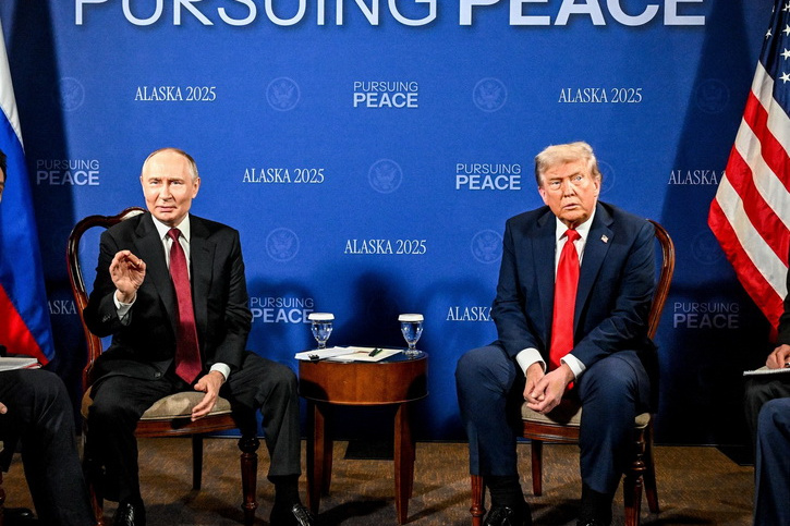Встреча президентов России и США на Аляске