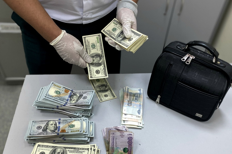Побит рекорд по незаконному вывозу денег из России