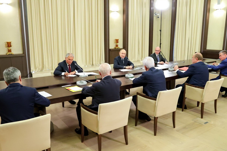Встреча Президента с лидерами парламентских фракций